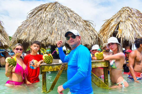 5 islas del rosario con oceanario - Image 13