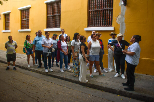 City tour tradicional en Chiva - Image 5